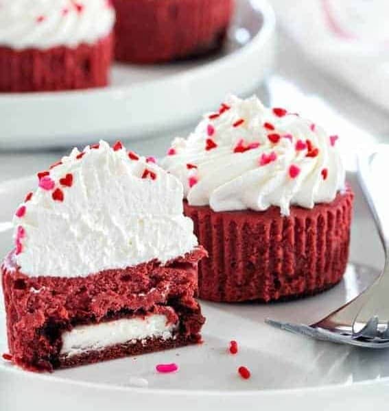 Red Velvet Cheesecakes have a red velvet Oreo crust with a gorgeous red velvet cheesecake. Yes, please!