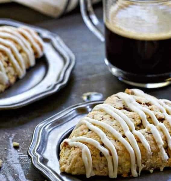 Toffee Almond Scones are for those serious toffee lovers out there. Toffee chips and sweet toffee glaze will make you extremely happy.